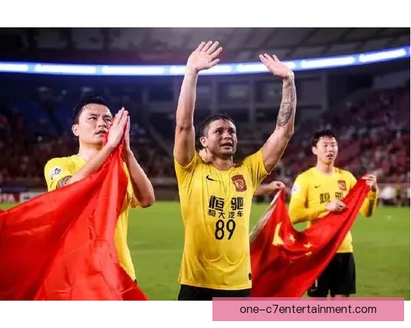 本轮亚冠强强对话胜负走向的关键因素决定性博弈与战术观察 本轮亚冠强强对话胜负走向的关键因素决定性博弈与战术观察
